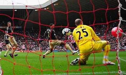 Το πιο διάσημο μπαλόνι που νίκησε τη… Λίβερπουλ και τον Ρέινα!