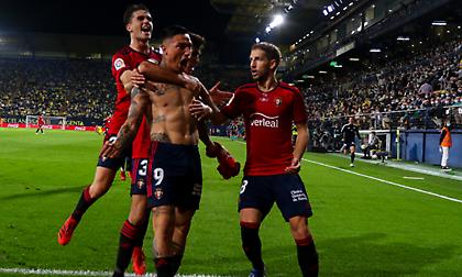 Βύθισε το «κίτρινο υποβρύχιο» και έπιασε πεντάδα η Οσασούνα!