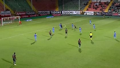 Έπαθε… Μπέργκαμπ ο φορ της Αλάνια, αλλά δεν κατάφερε να σκοράρει!