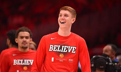 «Έδεσαν» Χέρτερ οι Χοκς