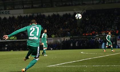 Εντυπωσιάζει στα 37 του ο Νάνο!