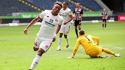 Ο Κούντε είναι αήττητος και… σκόρερ κόντρα στην Άιντραχτ Φρανκφούρτης!