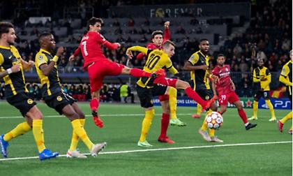 Ασταμάτητη η Βιγιαρεάλ, 2-0 μέσα στην Βέρνη από το 16'!