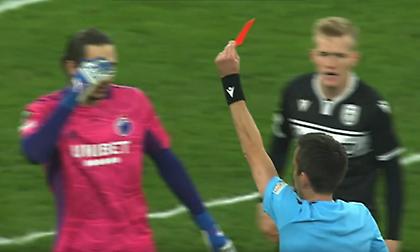 Η αποβολή του τερματοφύλακα της Κοπεγχάγης κόντρα στον ΠΑΟΚ