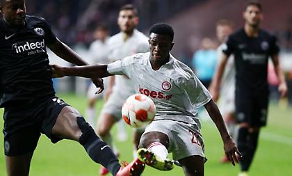 Τα highlights της ήττας του Ολυμπιακού στην Φρανκφούρτη