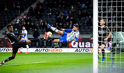 Φορτσάτη η Χέρτα, νίκησε και την Γκλάντμπαχ