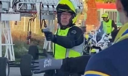 Αστυνομικός έβγαλε όπλο στους οπαδούς της Μπρόντμπι που πλησίασαν το πούλμαν της Κοπεγχάγης!