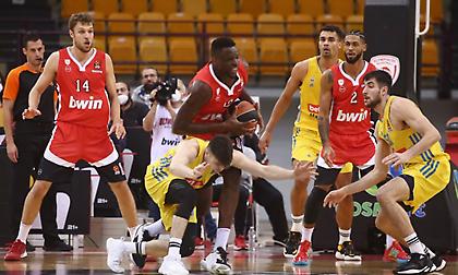 Ο κόουτς της εξέδρας: Να θυμηθεί την… άμυνα