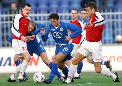 Το κουίζ της ημέρας: Οι ξένοι στην Ελλάδα πριν 20 χρόνια! Θυμάσαι την καταγωγή τους;