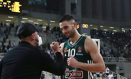 Με Παπαπέτρου και Γουάιτ στη δωδεκάδα ο Παναθηναϊκός - Μέσα ο Μίτσιτς στην Εφές