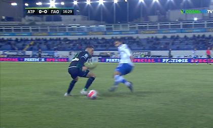 Πρώτη απειλή για τον Παναθηναϊκό με κεφαλιά του Καρλίτος