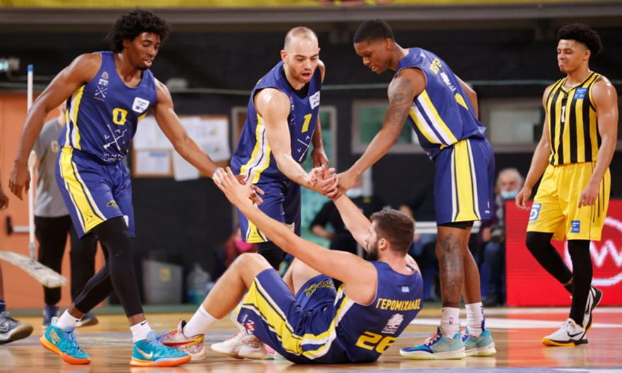 Απέδρασε με Κάρτερ από το Αλεξάνδρειο το Λαύριο