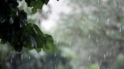 Καιρός με συννεφιές και τοπικές βροχές σήμερα – Αναλυτικά η πρόγνωση