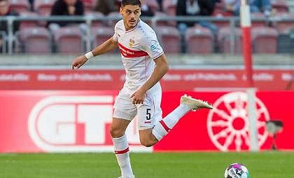 Πρόβλημα με Μαυροπάνο στην Στουτγκάρδη, ανησυχία και για τα ματς της Εθνικής