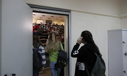 Κρατούσαν 4 ώρες τον Κοσμήτορα του Πολυτεχνείου Κρήτης – Παρέμβαση Κεραμέως