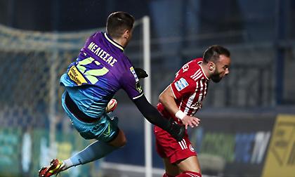 Τι μας έμεινε από την 8η αγωνιστική της Super League: Οι φωνές, η γκάφα και ο… μέσα σε όλα!