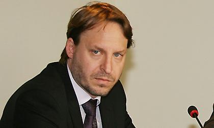 Κατάργησαν με ένα mail τον Δημητρίου από την ΕΠΟ