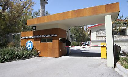 Νικολογιάννης: «Έντονη δυσαρέσκεια στον Παναθηναϊκό - Θεωρεί ότι γίνεται προσπάθεια άλωσης της ΕΠΟ»