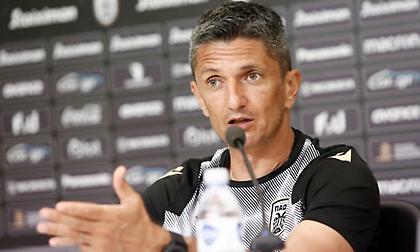 Live Streaming: Η συνέντευξη Τύπου του Λουτσέσκου ενόψει Κοπεγχάγης