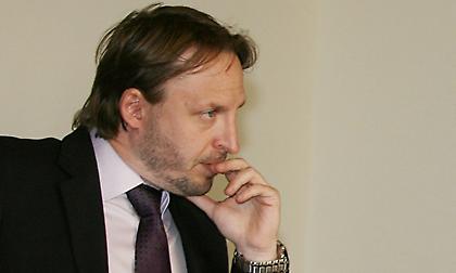 Καρπετόπουλος: «Για αυτό ''έφαγαν'' τον Δημητρίου από την Επιτροπή Αδειοδοτήσεων»