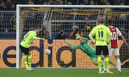 Παίρνει κεφάλι η Ντόρτμουντ με αμφισβητούμενο πέναλτι και Ρόις!