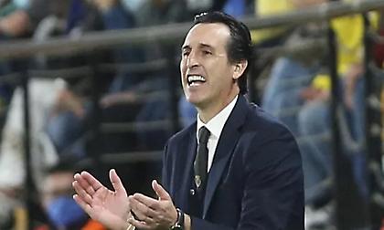 «Πόρτα» από Έμερι σε Νιουκάστλ: «Μένω στη Βιγιαρεάλ»