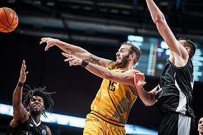 Τα highlights της ήττας της AEK από τη Ρίγα