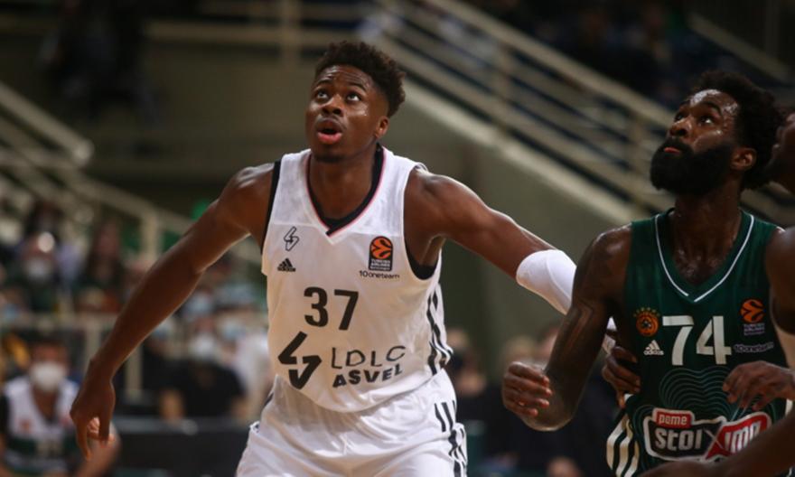 Με Κώστα Αντετοκούνμπο στην κορυφή το TOP-10 του Οκτωβρίου στην Ευρωλίγκα