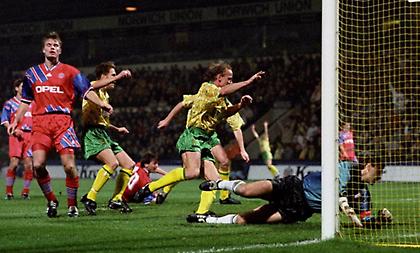 Η νύχτα που η Νόριτς πέταξε έξω από την Ευρώπη τη… Μπάγερν!