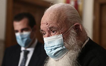 Συνεργάτες Ιερώνυμου για πανδημία: Η Εκκλησία δεν θα γίνει εργαλείο σκοπιμοτήτων