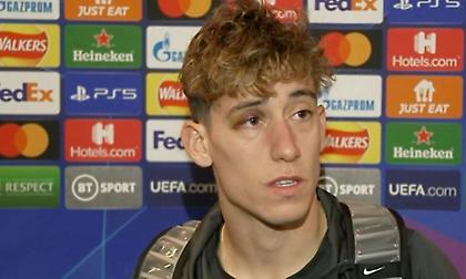 Ο Τσιμίκας έλυσε το μυστήριο για το… μαυρισμένο μάτι του!