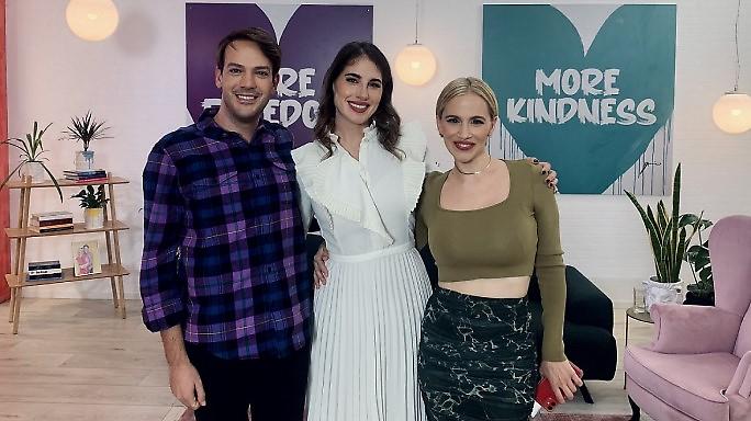 Dot. με Αποστόλη Τότσικα και Παυλίνα Βουλγαράκη