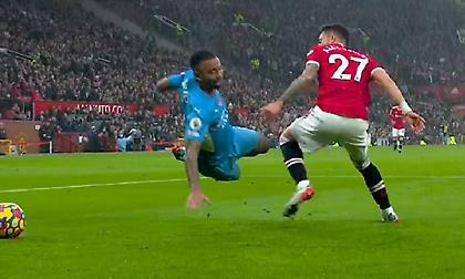 Το πέναλτι που ζήτησε η Σίτι σε μαρκάρισμα στον Ζεζούς