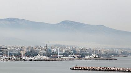 Καιρός: Νεφώσεις, ομίχλη και μικρή πτώση της θερμοκρασίας σήμερα