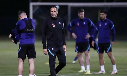 Ταμπάκος: «Οι πρώτες σκέψεις του Φαν’τ Σχιπ για Ισπανία»