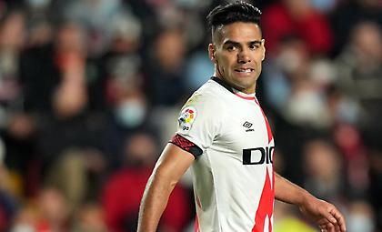 Ανανεώνει με Ράγιο Βαγεκάνο ο Φαλκάο