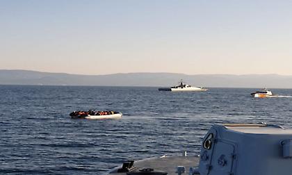 Νέα τουρκική πρόκληση: Σκάφος με μετανάστες συνοδεία της ακτοφυλακής προσπάθησε να μπει στη χώρα