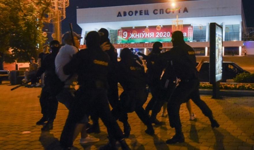 Λευκορωσία: Δεκάδες μετανάστες πέρασαν στην Πολωνία