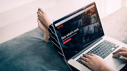Το binge watching μιας σειράς μπορεί να επηρεάσει αρνητικά τον εγκέφαλό σου