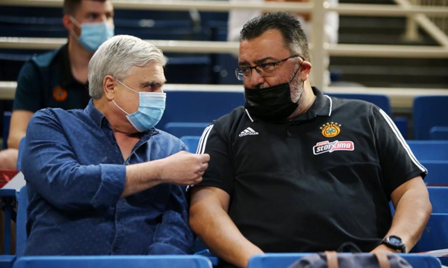 Μ. Παπαδόπουλος: «Σούπερ παίκτης ο Χεζόνια, εξαιρετικές μεταγραφές ο Ολυμπιακός»