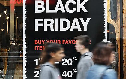 6 στους 10 καταναλωτές θα κάνουν αγορές την Black Friday