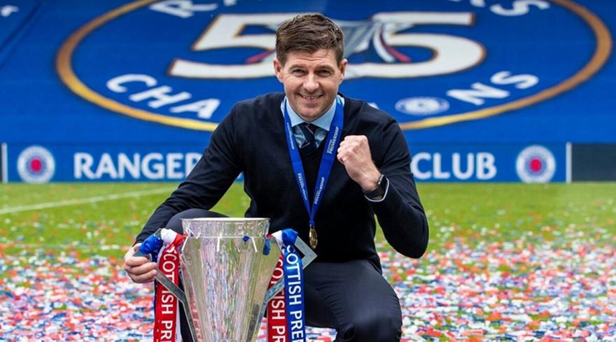 Οπαδοί Ρέιντζερς: «Τσαρλατάνε Τζέραρντ»