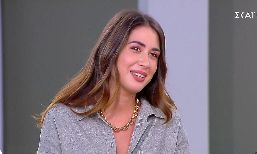 Κρεμλίδου: «Ξέχασα τα ρούχα μου σπίτι, ευτυχώς με ντύσατε»