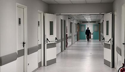 Πέθανε 49χρονος εμβολιασμένος χωρίς υποκείμενα - Διευθυντής ΜΕΘ:«Δεν είναι άτρωτοι οι εμβολιασμένοι»