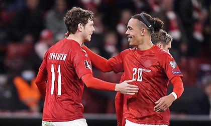 Ακάθεκτη η Δανία, «τεσσάρα» η Αυστρία