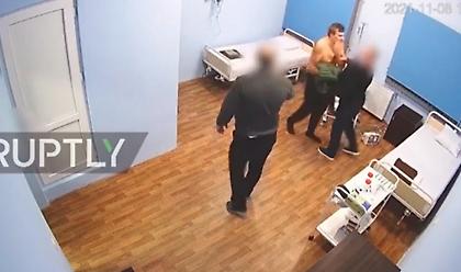 Γεωργία: «Σηκωτό» μετέφεραν τον Σαακασβίλι στο νοσοκομείο των φυλακών!
