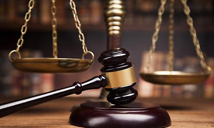 Ένωση Διοικητικών Δικαστών: «Καταδικάζουμε την άνανδρη επίθεση στον δικαστή του Διαιτητικού της ΕΠΟ»