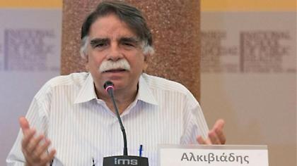 Βατόπουλος: Να ληφθούν μέτρα τώρα για να είμαστε πιο ελεύθεροι τα Χριστούγεννα