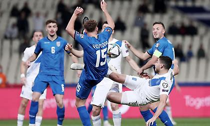 Γκολ-όνειρο για την Εθνική: Σέντρα Πέλκα, υπέροχη κεφαλιά από Μασούρα και 1-0!