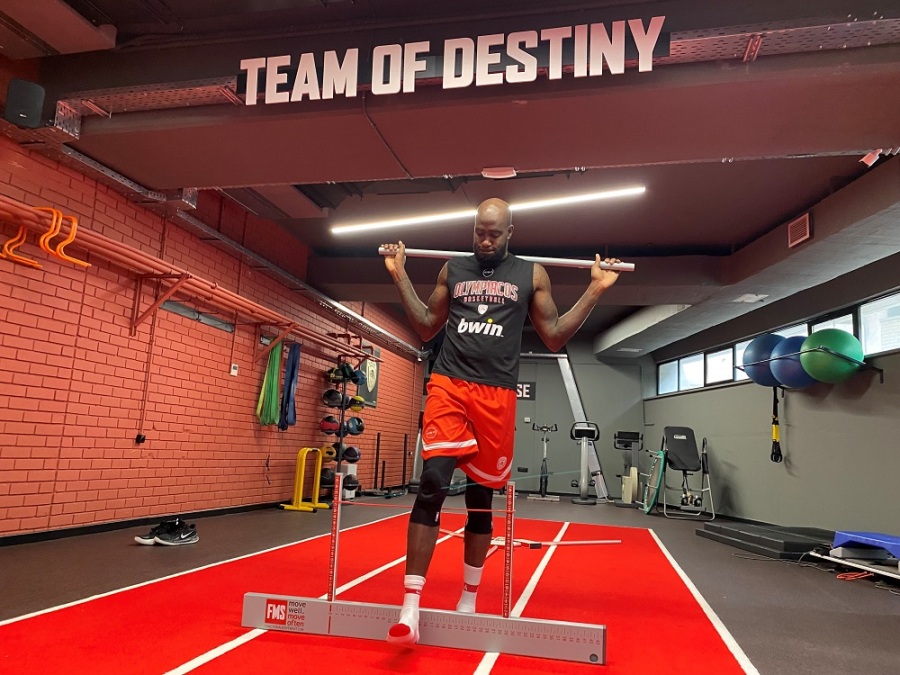 Ολυμπιακός: Ξεκίνησε ατομικές προπονήσεις ο Έισι